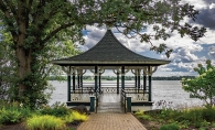 A gazebo at Noerenberg Gardens.