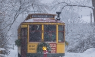 Christkindlsmarkt trolley in Excelsior.