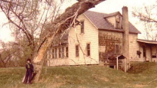 Lone Lake Park Farmhouse