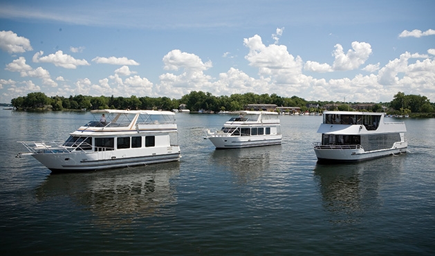 minnetonka boat cruise rental