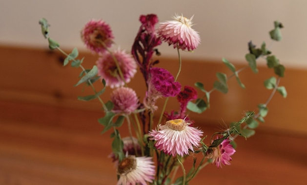 Dried flower arrangement.